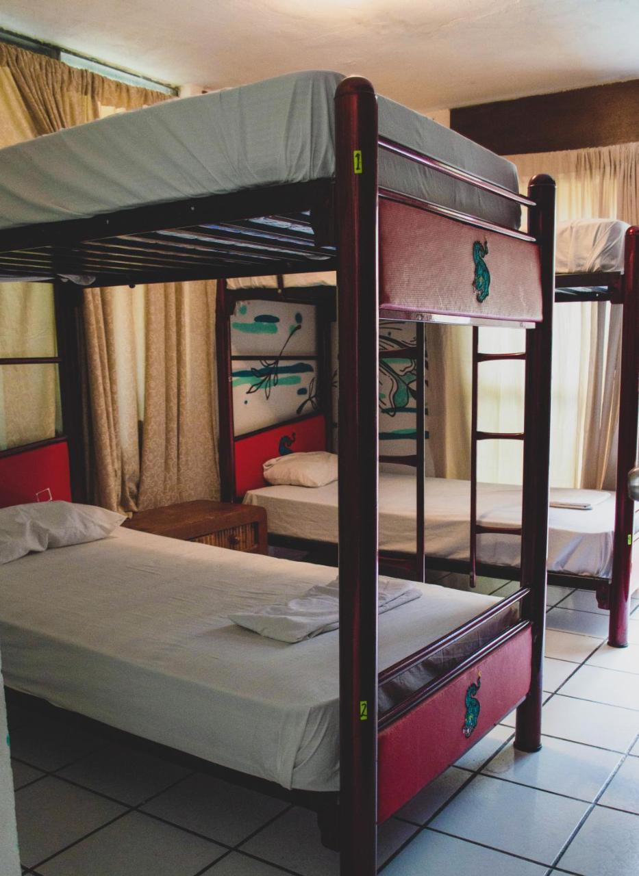 Kukulcan Hostel & Friends Cancun Room photo